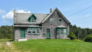 138 Dixie Rd, Lubec, ME 04652