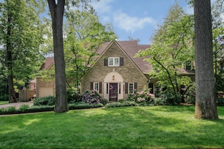 1628 Pontiac Rd SE, Grand Rapids, MI 49506