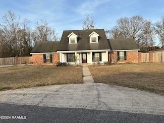 2211 S Monte Blanc Dr, Abbeville, LA 70510