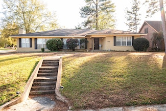 1701 W Cedar St, El Dorado, AR 71730