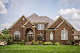 1300 Blackthorn Rd, Louisville, KY 40299