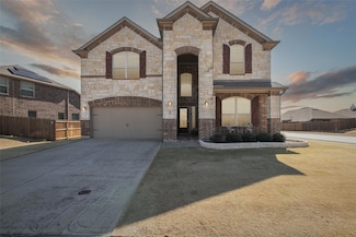 200 Baldwin Dr, Fate, TX 75189
