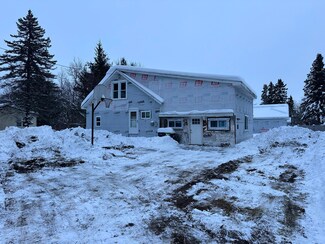 1925 W 11th Ave, Sault Sainte Marie, MI 49783