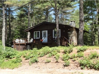 91 Whittier Rd, Tamworth, NH 03886