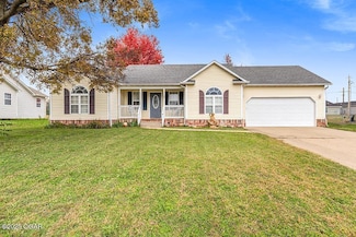 409 Gault St, Carl Junction, MO 64834