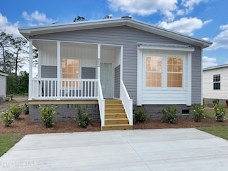 1013 Pine Ridge Ct, Castle Hayne, NC 28429