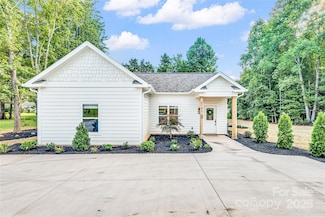6141 Wilgrove Mint Hill Rd, Mint Hill, NC 28227