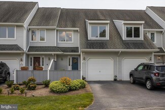 39 E Jonathan Ct, Kennett Square, PA 19348
