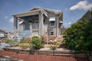 127 Angelica St, Reading, PA 19611