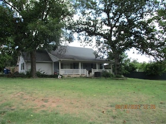 1870 N 1st St, Harrah, OK 73045