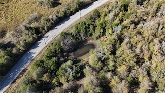 102 Wayside Dr, Elgin, TX 78621