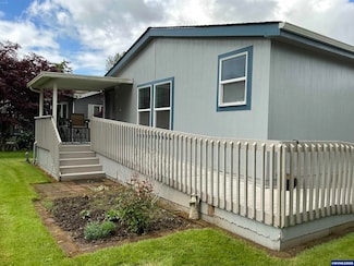 5824 Tumbleweed Cir NE, Salem, OR 97305