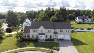 31 Blackthorn Dr, Worcester, MA 01609