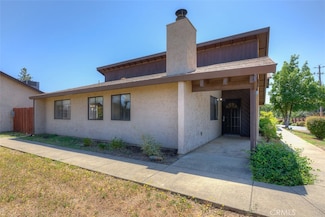90 Segura Dr, Oroville, CA 95966