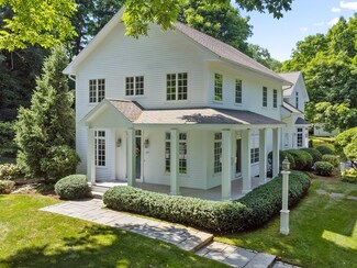107 W Main St, Westborough, MA 01581
