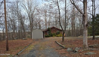 26 Forest Ct, Lake Ariel, PA 18436