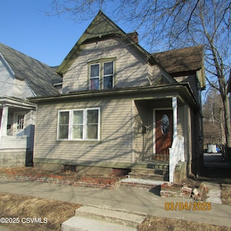 848 N 6th St, Sunbury, PA 17801
