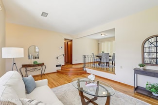 2439 Gayland Rd, Jacksonville, FL 32218