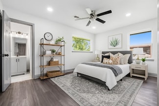 702 Pennington St, Houston, TX 77022