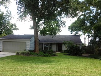 4700 Marsh Hammock Dr W, Jacksonville, FL 32224