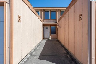 3121 W Hood Ave Unit E103, Kennewick, WA 99336
