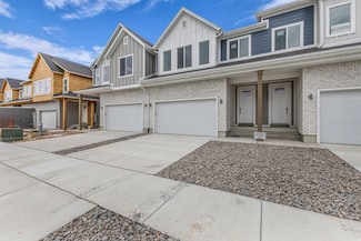 1667 W 2770 S Unit 206, Syracuse, UT 84075