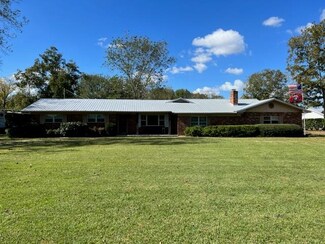 148 Dedge Farm Rd, Alma, GA 31510