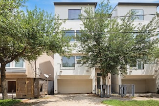 2113 Crocker St, Houston, TX 77006