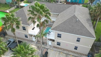 125 E Esperanza St Unit 4, South Padre Island, TX 78597