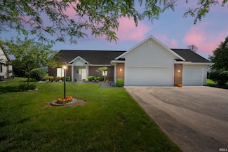 2410 W Deerfield Ct, Decatur, IN 46733