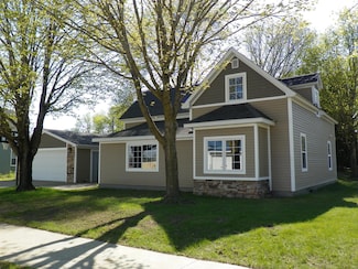 285 Church St N, Eden Valley, MN 55329