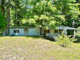 46 Point Dr, Nancy, KY 42544
