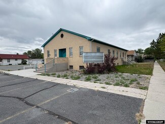 402 S 7th St E, Riverton, WY 82501