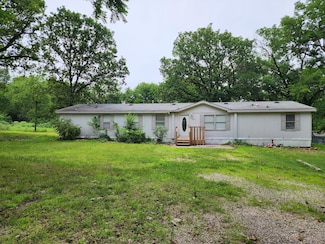 7825 County Lane 186, Carthage, MO 64836