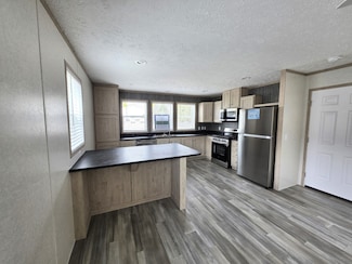 23479 Ada Ave Unit 25, Warren, MI 48091