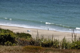 60 Seascape Resort Dr, Aptos, CA 95003