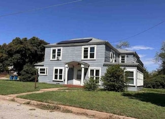 801 Thomas St, Sweetwater, TX 79556