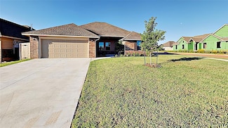 1812 W Blake Way, Mustang, OK 73064