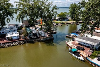 2200 S Harborview Dr Unit 45, Lakeside Marblehead, OH 43440