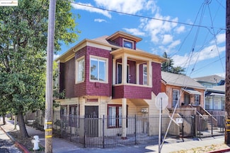 2542 Filbert St, Oakland, CA 94607