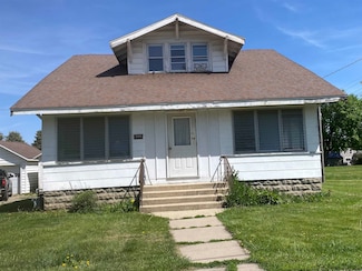 108 W North St, Pearl City, IL 61062