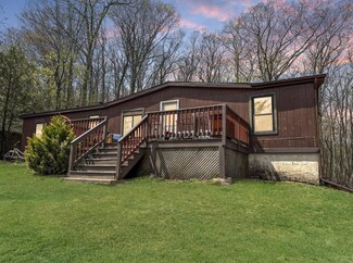 154 Hillary Dr W, White Haven, PA 18661