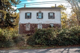 379 Baptist Church Rd, Spring City, PA 19475