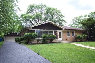 540 W Division St, Itasca, IL 60143
