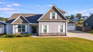 5 Judge Looper Ct, Travelers Rest, SC 29690