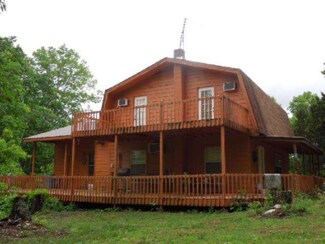 200 Old Highway 53, Celina, TN 38551