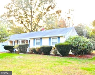 16 Suncrest Ave, Bridgeton, NJ 08302