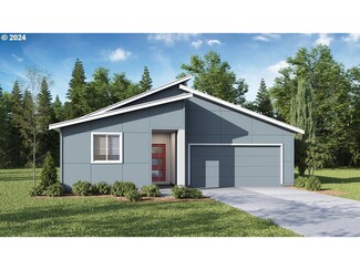 1403 E 18th St, La Center, WA 98629