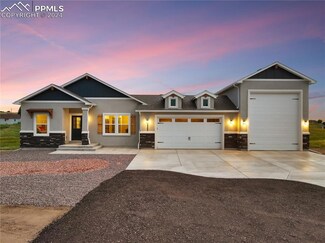 6902 Marshbern Ct, Colorado Springs, CO 80908