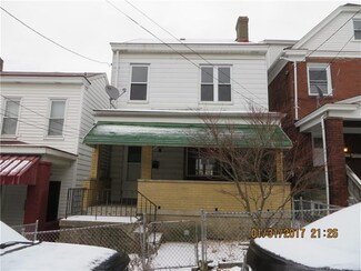 122 Koehler St, Mount Oliver, PA 15210
